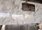 Weißer Granit-Fertigküche Countertops mit erleichterter Rand kundengebundener Poliergröße fournisseur